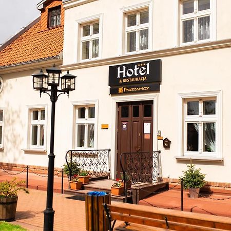 Hotel Przedzamcze Dzialdowo Buitenkant foto