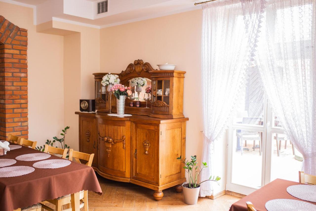 Hotel Przedzamcze Dzialdowo Buitenkant foto